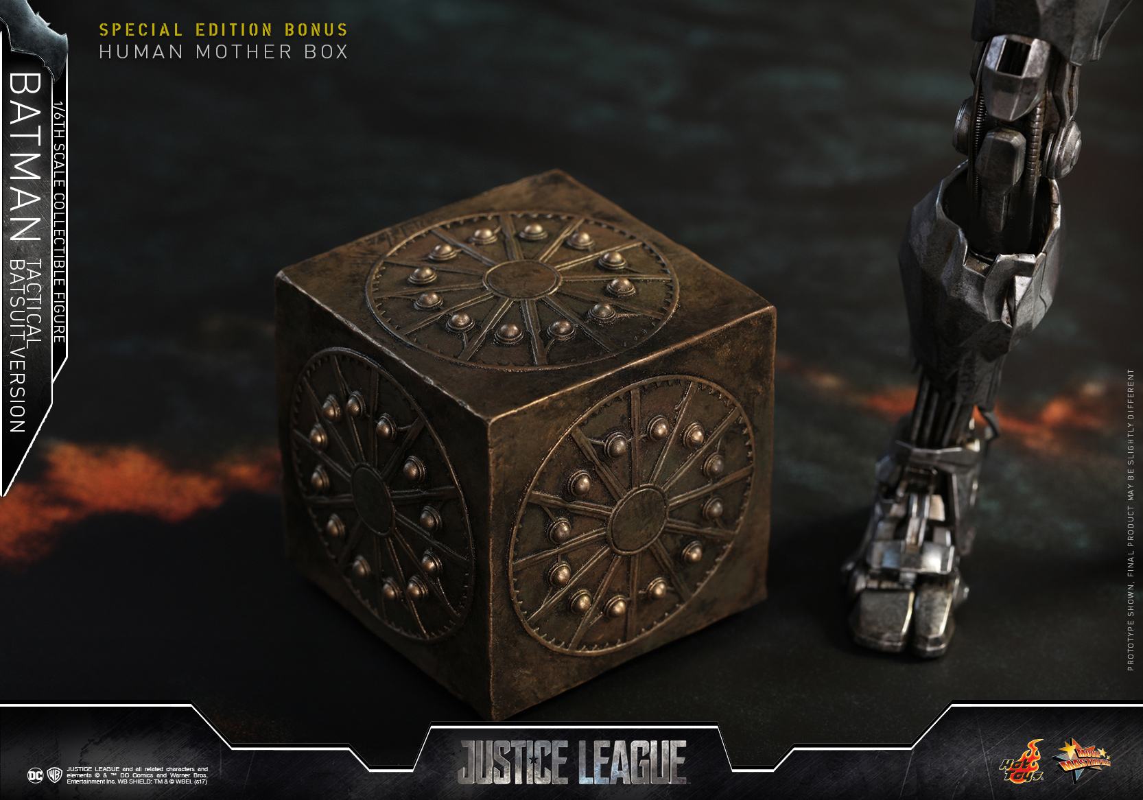 Hot-Toys---Justice-League---Batman-(Tactical-Batsuit-Version)-Collectible-Figure_PR24-(Special-Version)
