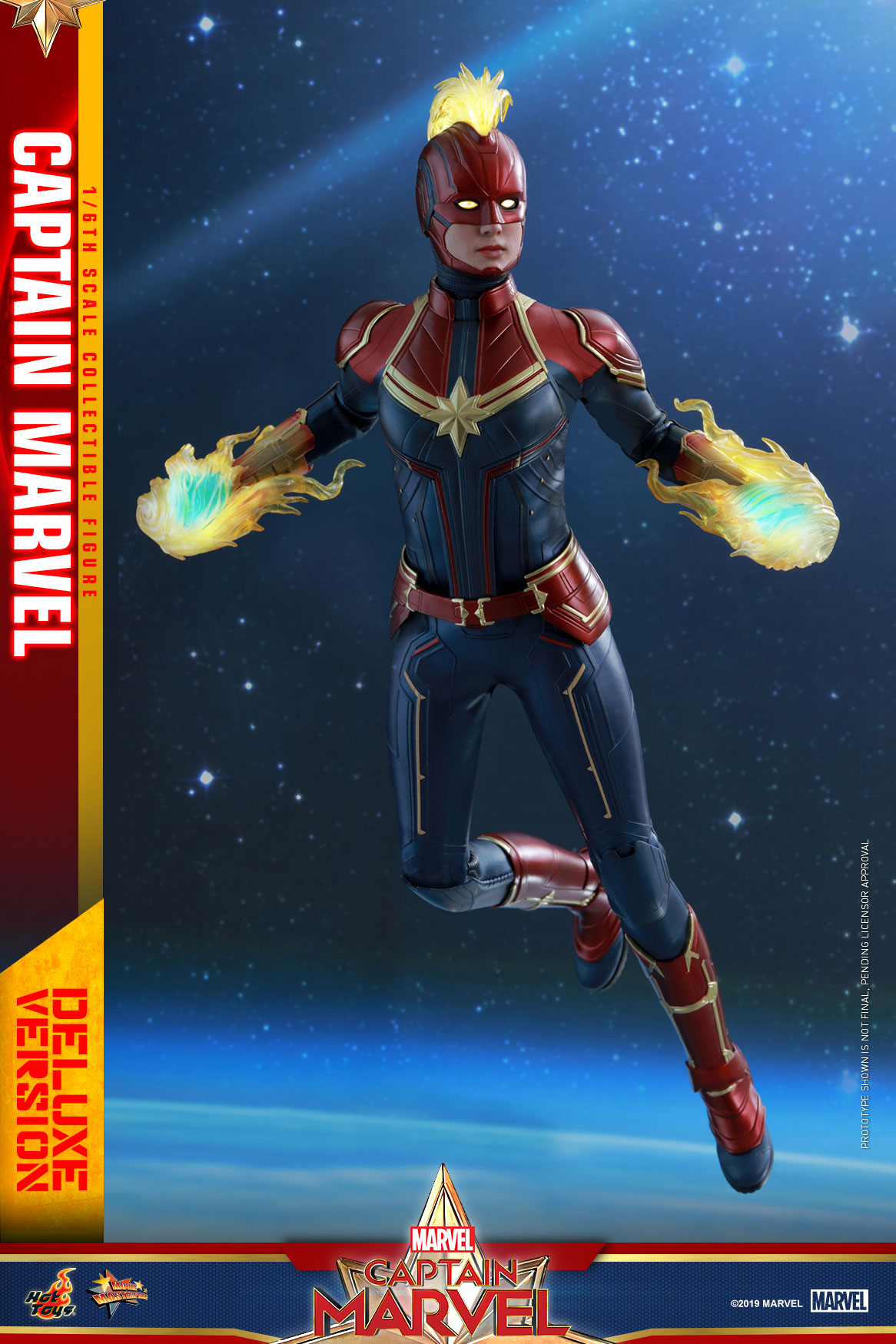 Hot-Toys---Captain-Marvel---Captain-Marvel-collectible-figure-(Deluxe)_PR1