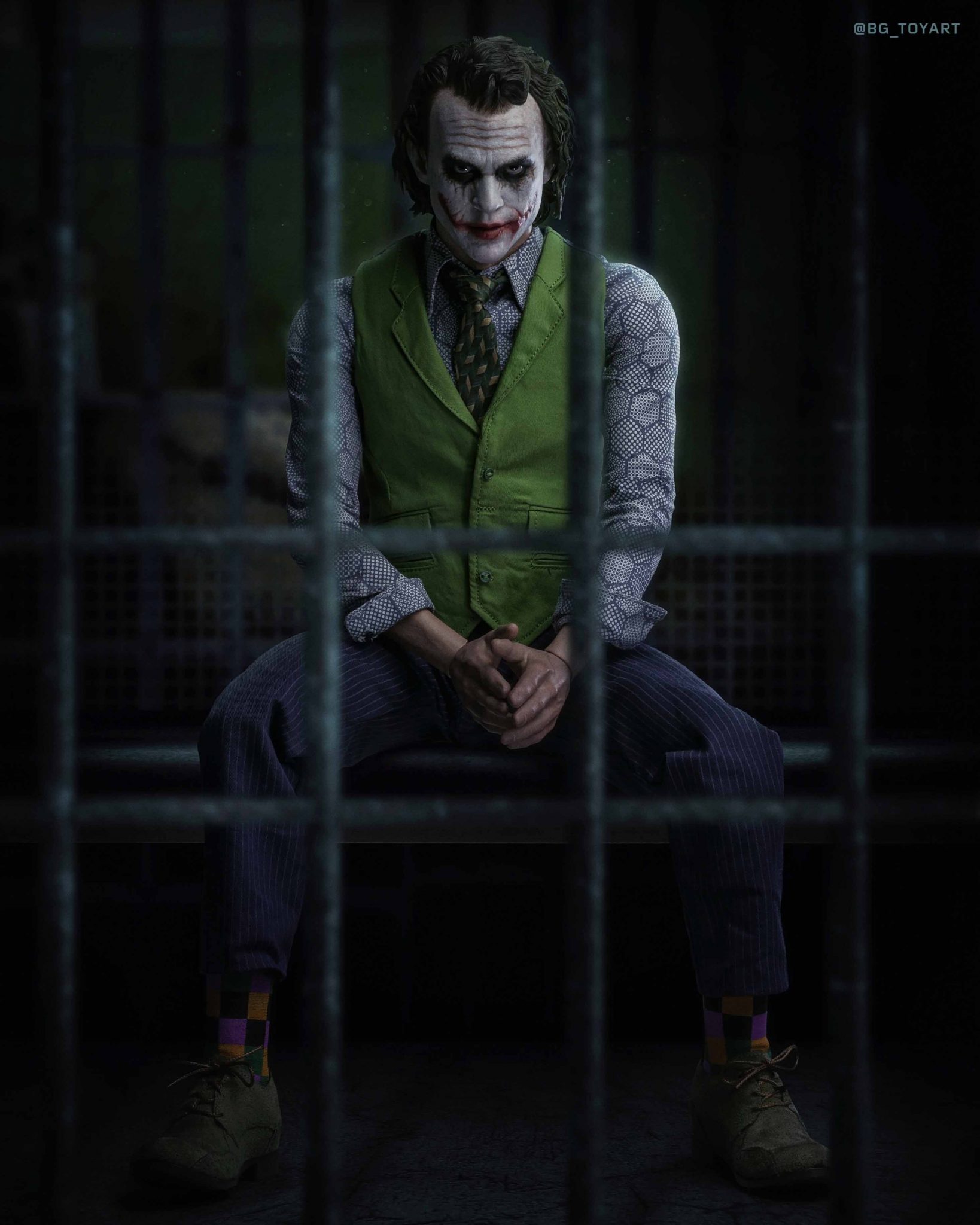 新小丑形象 《蝙蝠侠：阿卡姆起源》最新截图-乐游网