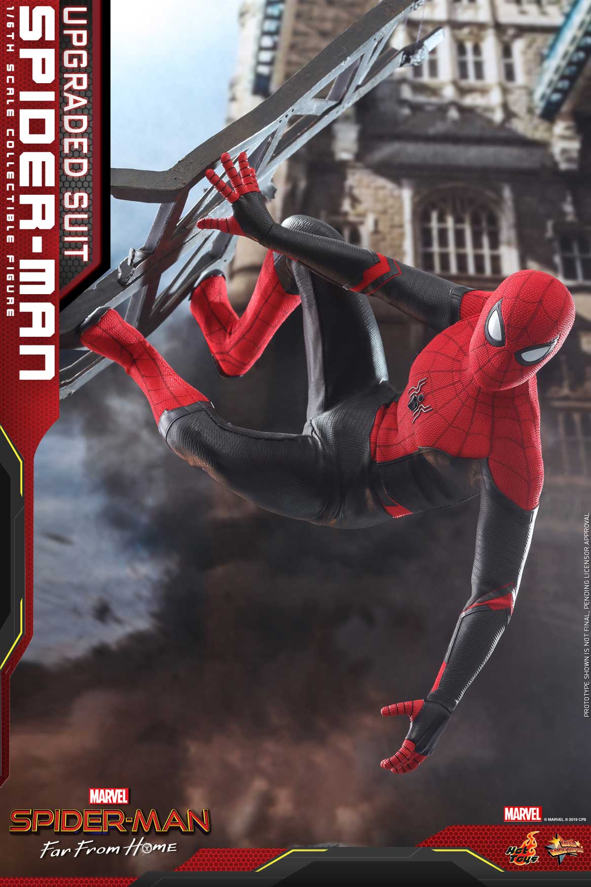 Hot-Toys---SMFFH---Spider-Man-(Upgraded-Suit)-collectible-figure_PR1