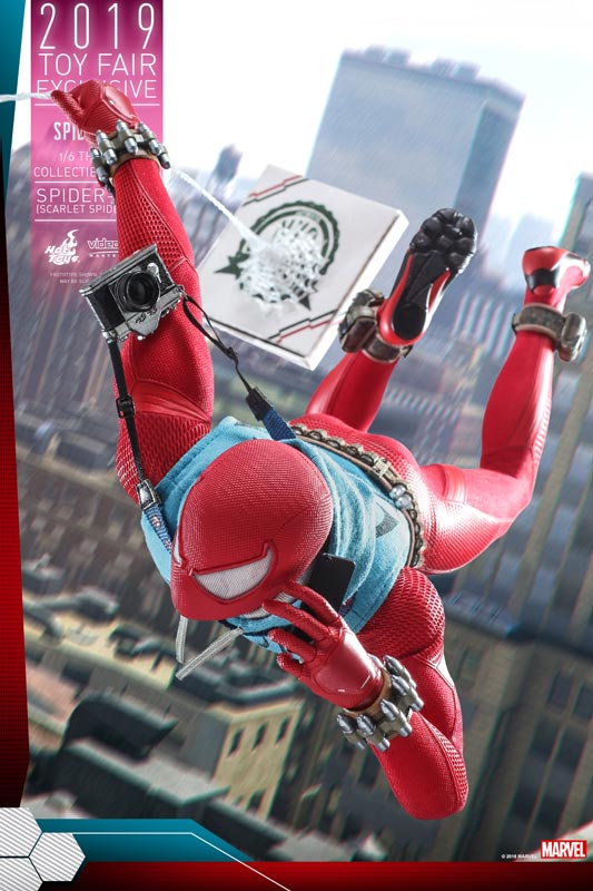 Hot-Toys---Marvel-Spider-Man---Spider-Man-(Scarlet-Spider-Suit)-collectible-figure_PR15