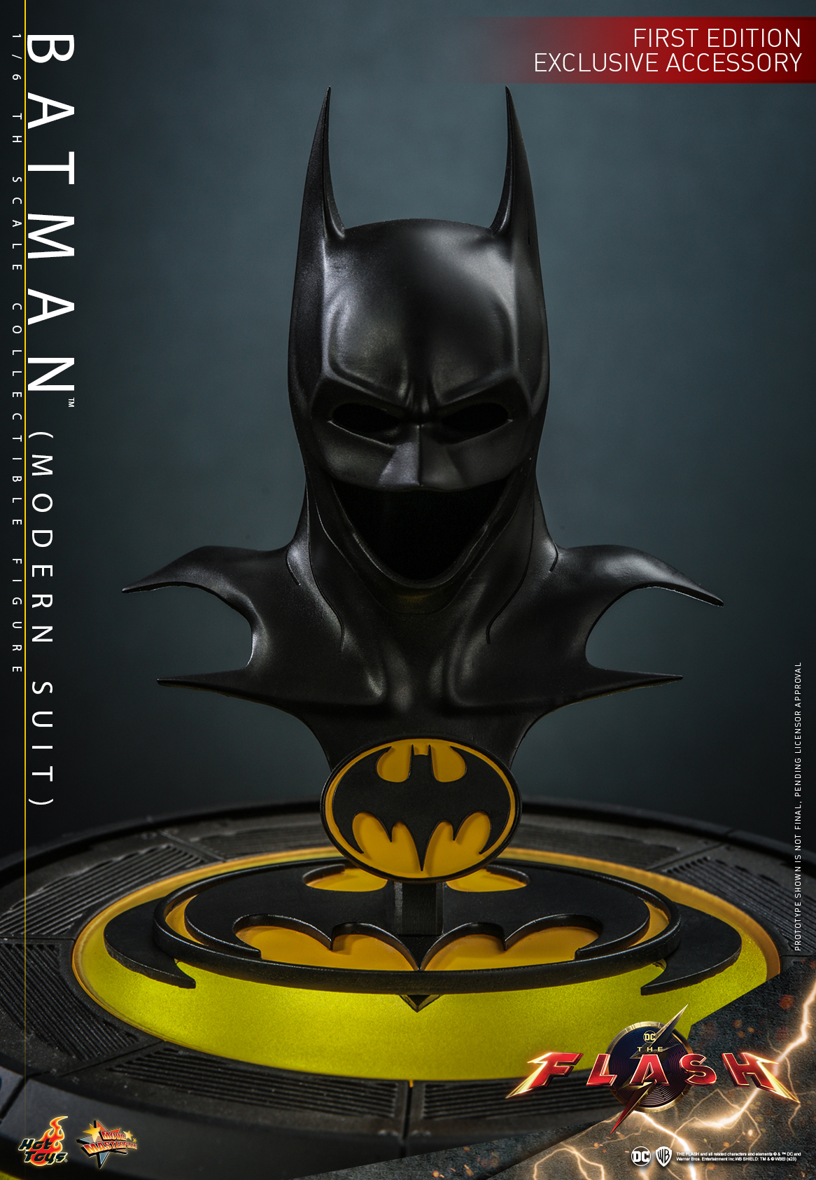 Hot Toys_The Flash_Batman (Modern Suit)_PR21